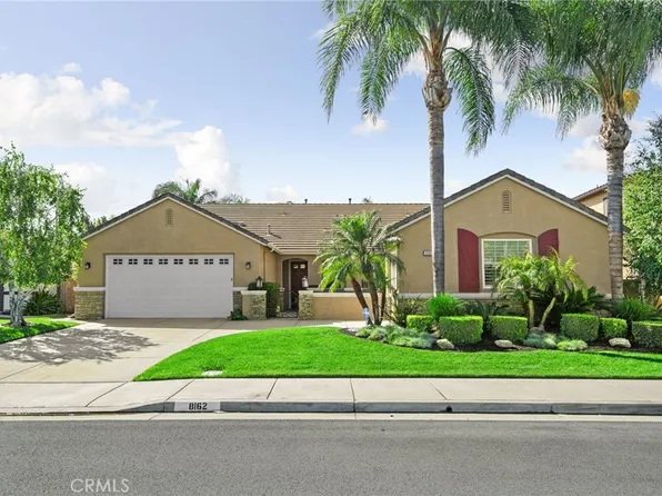8162 River Bluffs Ln, Corona, CA 92880