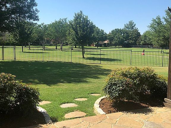 4th image of 1318 Chase Oaks Dr