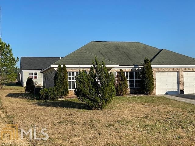 1st image of 5027 Scotch Pine Ave