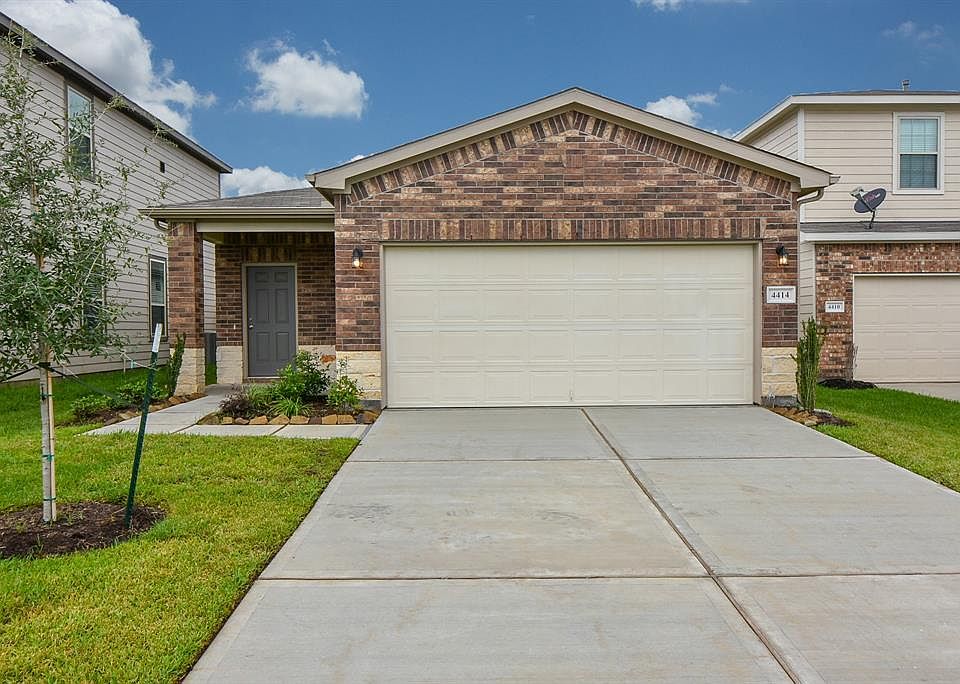 1st image of 4414 Iron Horse Dr