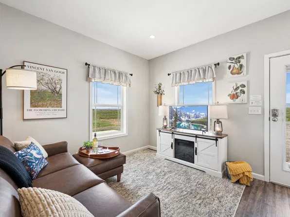 8466 Golden Fields Ln #B, Loveland, CO 80538
