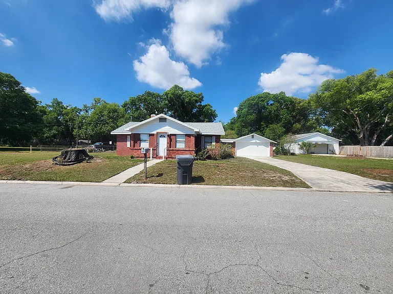 102 Cordova Rd — Photo 22