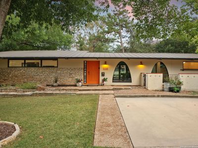 234 Five Oaks, Converse, TX, 78109