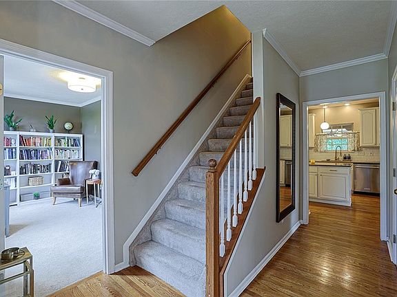4th image of 4585 Beech Knoll Ln