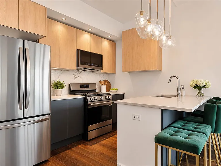 100 Maspeth Ave #4C — Photo 5