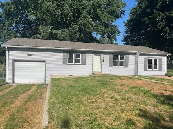 508 S 7th St, Tarkio, MO 64491