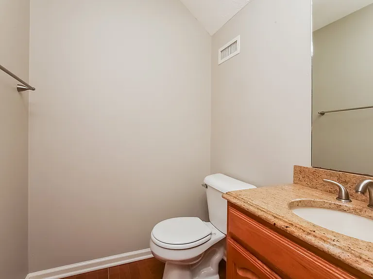 8632 Lawson Dr — Photo 16