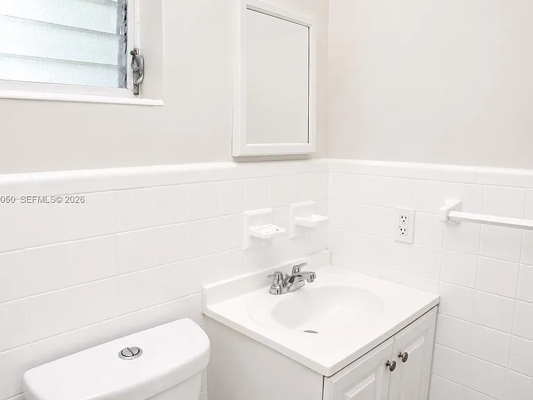 2206 Fillmore St #8 — Photo 12