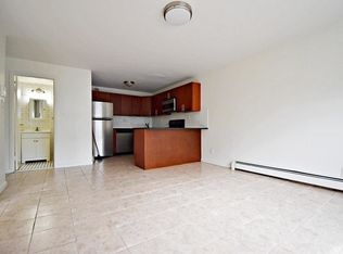 142 Frost St APT 2R, Brooklyn, NY 11211