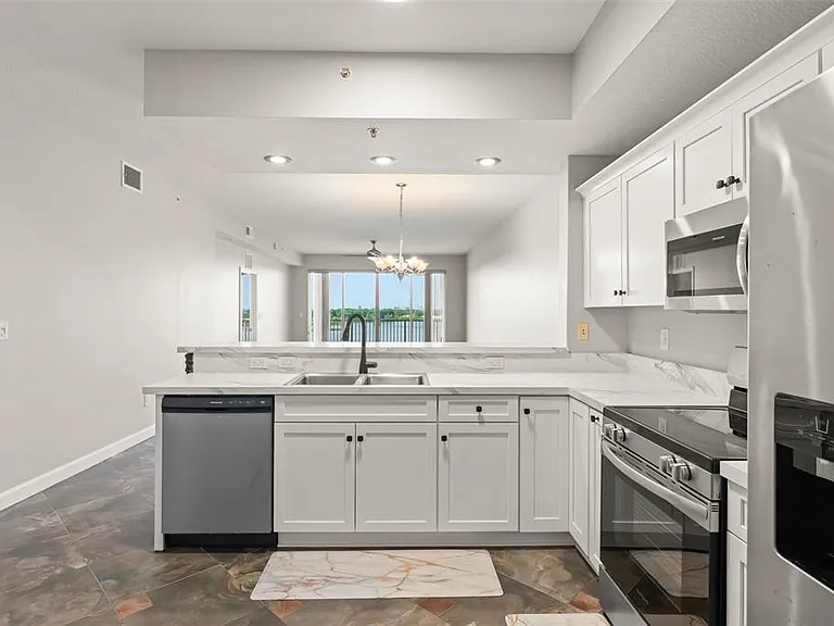 6312 Buford St #704 — Photo 7