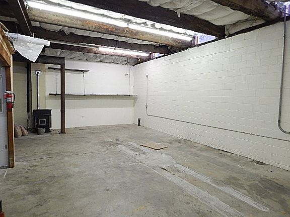 2nd image of 2600 E French Gulch Rd #10