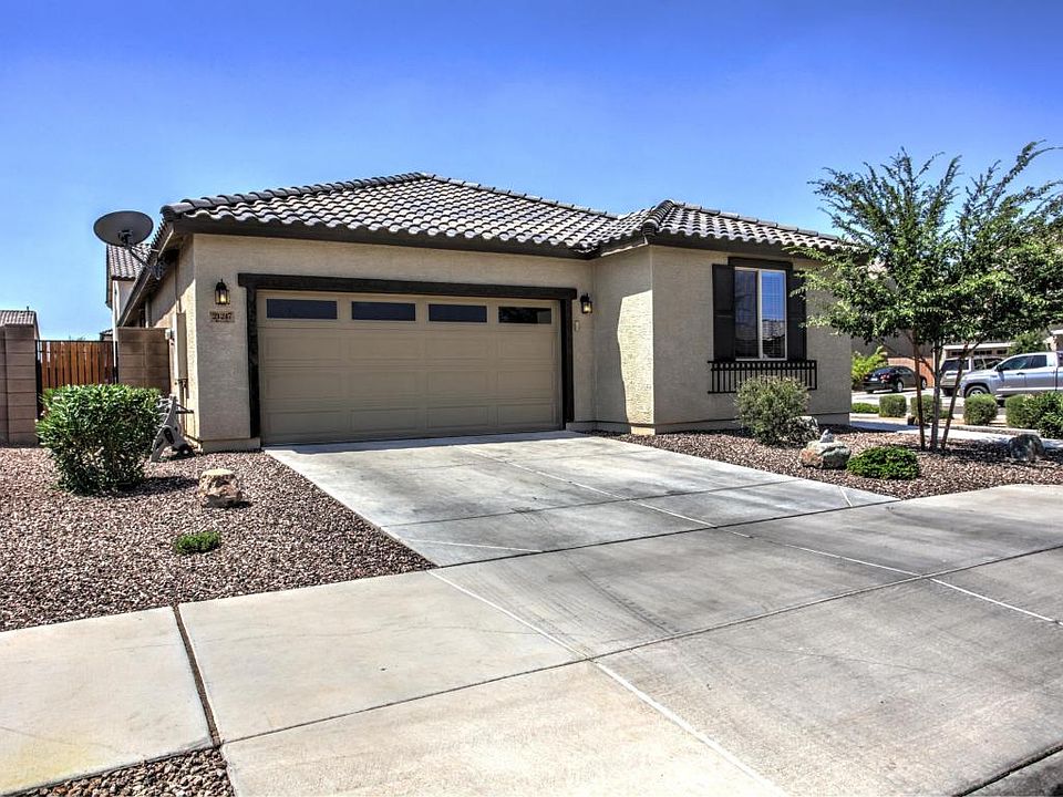 1st image of 21247 E Calle Luna