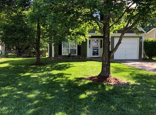 9106 Oren Thompson Rd, Charlotte, NC 28213