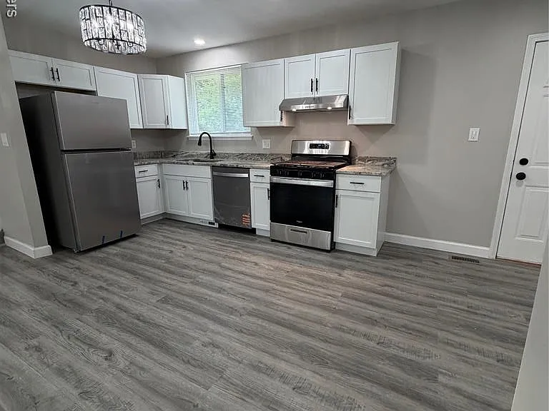 43134 Penny Dr — Photo 3