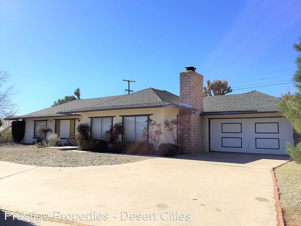 1st image of 7618 Whitney Ave