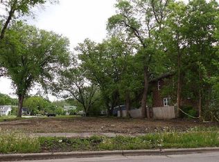 1022 9th Ave N, Fargo, ND 58102