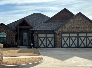 8604 NW 110th St, Oklahoma City, OK 73162