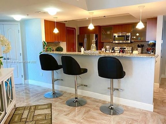 4th image of 16699 Collins Ave APT 2606