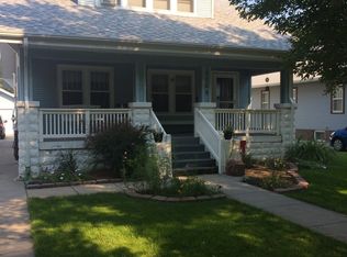 1109 W 1st St, Mccook, NE 69001