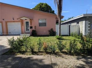 724 NE 3rd St #2, Hallandale, FL 33009