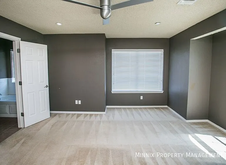 2101 Main St #1 — Photo 42