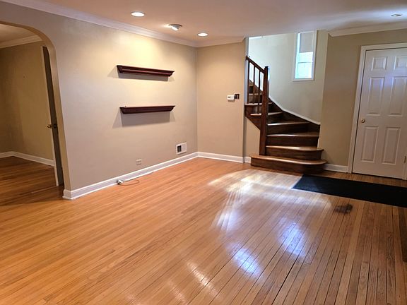 2nd image of 8609 S Indiana Ave