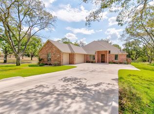 10200 Ravenswood Rd, Granbury, TX 76049