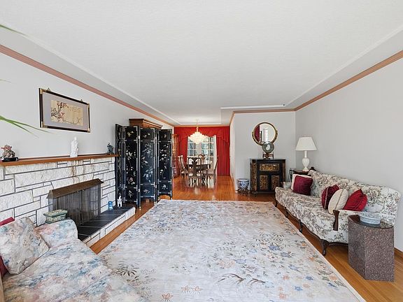 5th image of 2727 W 36th Ave