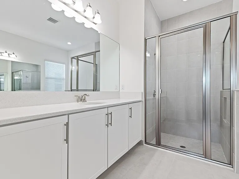 32754 Tree Of Life Ave — Photo 22