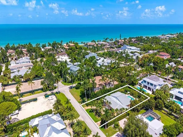 239 1st AVE S, NAPLES, FL 34102