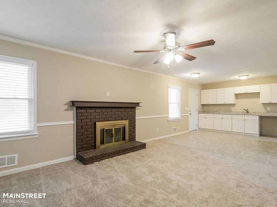 825 Pixley Dr, Riverdale, GA 30296 Zillow