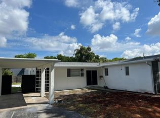 961 NE 175th St, Miami, FL 33162