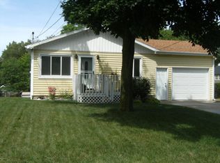 4209 Ambrose Ave NE, Grand Rapids, MI 49525