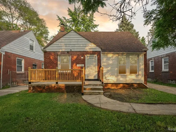 12726 Payton St, Detroit, MI 48224