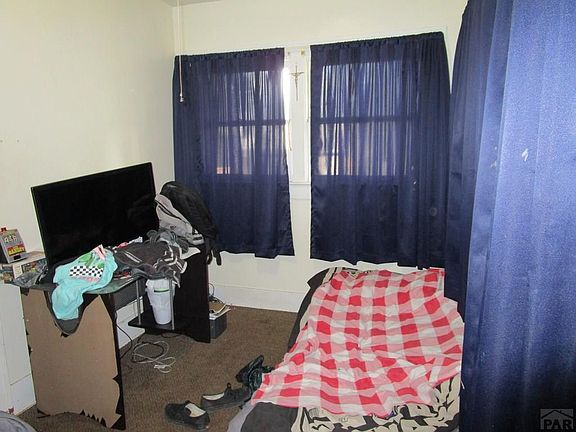 5th image of 1620 E 10th St