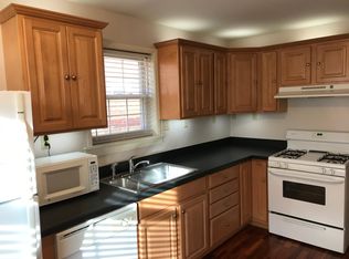 320 Grover St, Phoenixville, PA 19460