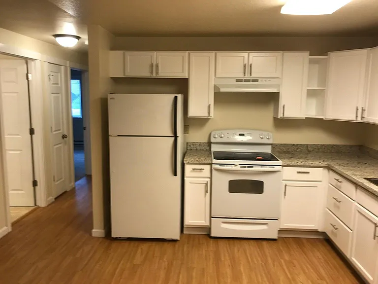 11616 127th Ln NE #B10 — Photo 8