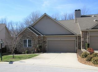 2 Brompton Ct, Crossville, TN 38558