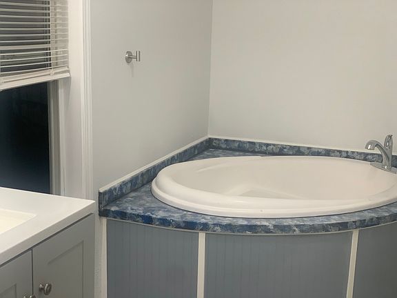 4th image of 7214 9th Avenue Ct E #57
