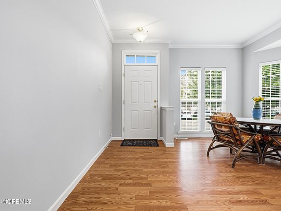 3rd image of 18 Coral Place