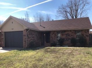 4317 Oakcrest Ave, Enid, OK 73703