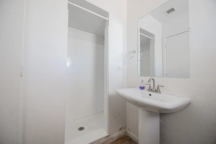 1507 E Harvard St #B — Photo 9