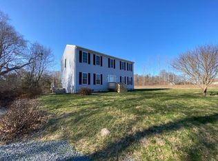 120 Mendall Rd, Acushnet, MA 02743