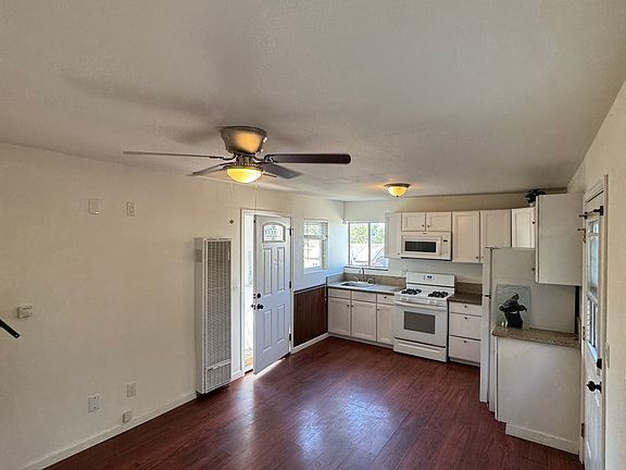 3rd image of 3746 35th St
