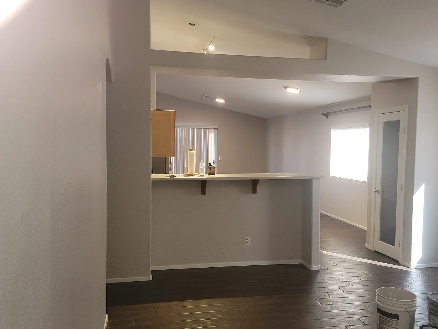 3 bed, 1610 sqft, $2,000 — Photo 3