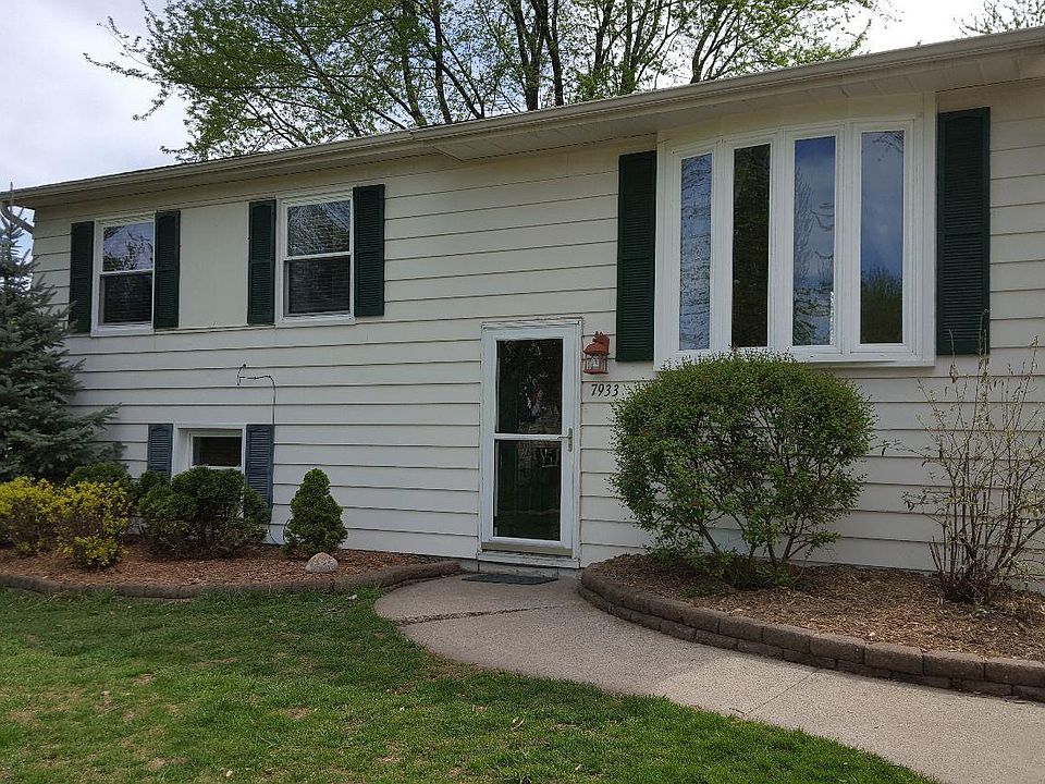 1st image of 7933 Wilson Ct