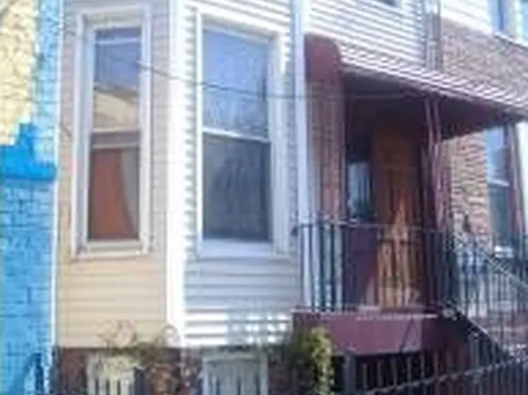 411 E 180th St, Bronx, NY 10457