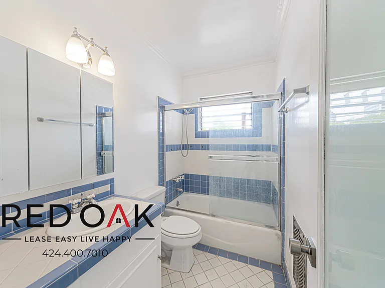 1247 Berkeley St #6 — Photo 12