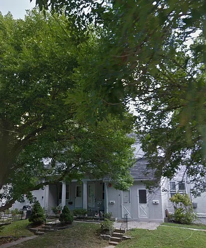 120 Spruce St #B Photo 1
