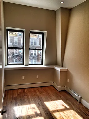 Rented by Elite NY Holdings | media 28